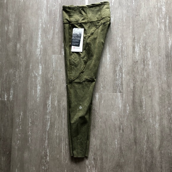 Lululemon Fast and Free Tight II 25" Ice Dye - Picture 7 of 14